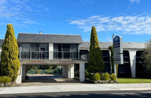 Lakes Entrance Hotel | Banjo Paterson Motor Inn