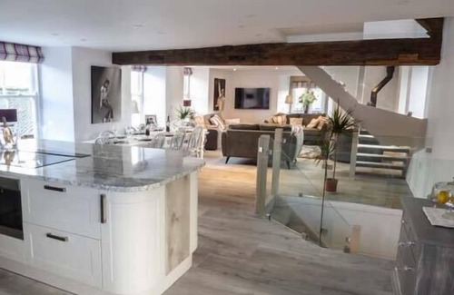 Bakewell Cottage | Bank House Mews