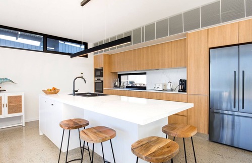 Culburra Beach House | Banksia - Absolute Beachfront