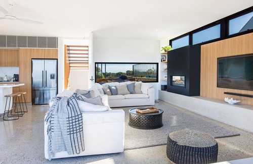 Culburra Beach House | Banksia - Absolute Beachfront