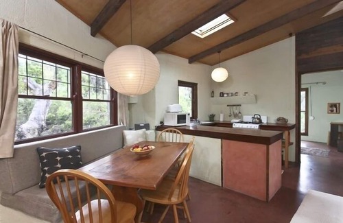 Blackheath Cottage | Banksia Cottage at Kanimbla View
