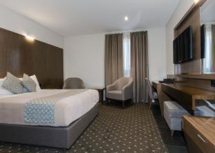Chullora Hotel | Bankstown Motel 10