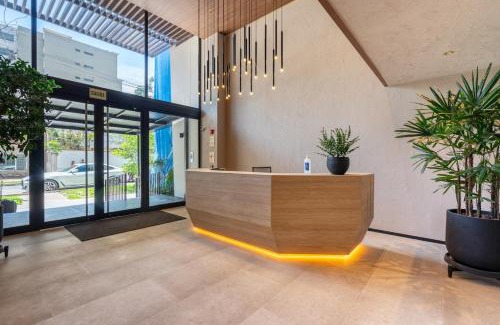 Country Club Apartment | Bansky 1BR by Geko