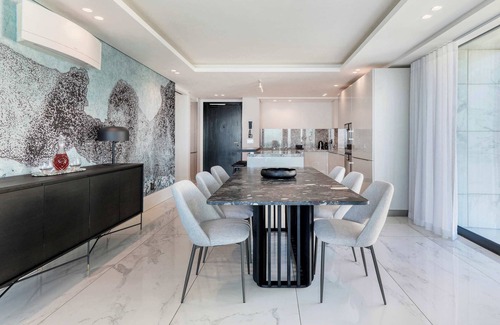 Bantry Bay Apartment | Bantry Bay Allure - Luxury Apt with the best views