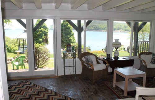 Hulls Cove Cottage | Bar Harbor waterfront home, sleeps 10-12! Close to Acadia main entrance