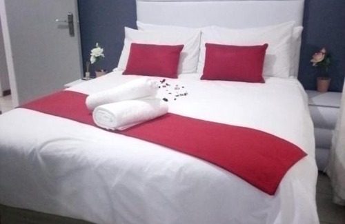 Umtata Cabin | BARAKA LODGE - MTHATHA