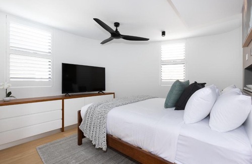 Millers Point Apartment | Barangaroo Park Apartments by Urban Rest