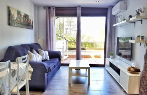 Cap de Salou Apartment | Barbacoa + vistas al mar + playa + piscina.