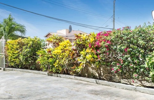 Welches Apartment | Barbados St Lawrence Two Bedroom