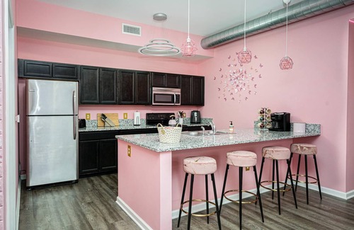 Fall Creek Place Apartment | Barbie's Indy Dreamhouse