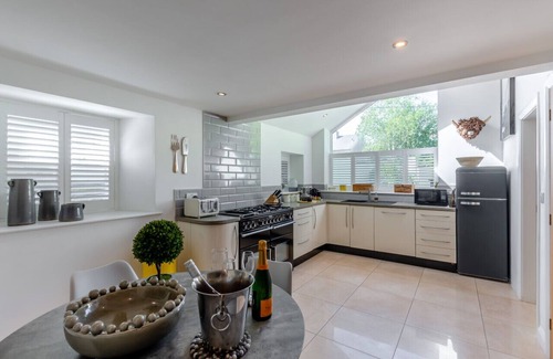 Barbon House | Barbon Cottage - Two Bedroom House, Sleeps 4