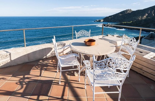 Port de la Selva Villa | Barca Serena: Vistas de Ensueño