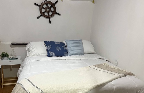 Rio Seco Bed & Breakfast | Barcaza Maria del Mar