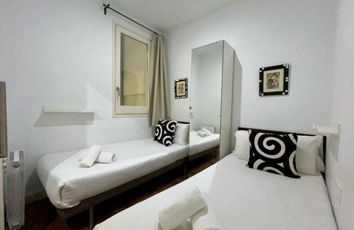 Barcelona Apartment | BarcelonaForRent Tucson Suites