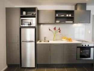 Auckland Central Business District Apartment | Barclay Suites