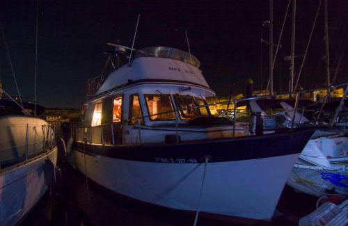 Cangas Boat Rental | Barco 12 mts centro Cangas