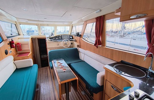 Ensanche Diputacion Boat Rental | Barco en Alicante