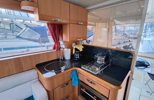Ensanche Diputacion Boat Rental | Barco en Alicante