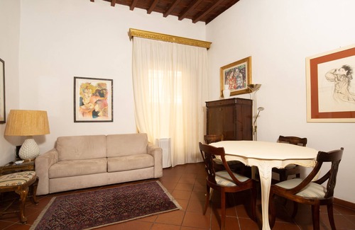 San Niccolo Apartment | Bardi Suite by Mmega