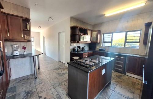 Port Alfred House | Barefoot Bliss Holiday Home