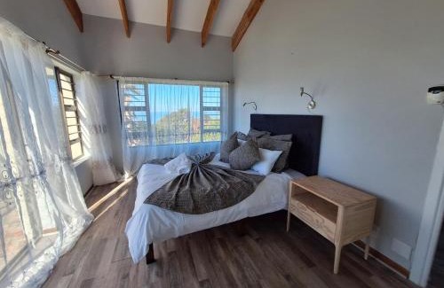 Port Alfred House | Barefoot Bliss Holiday Home