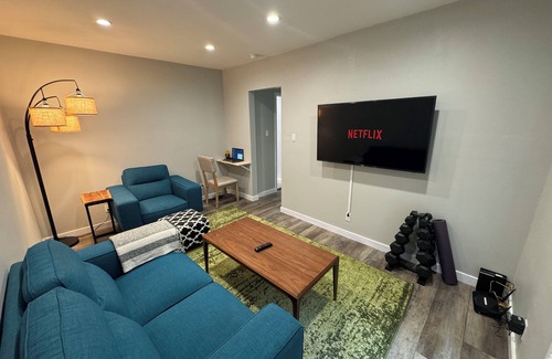 Downey House | Barefoot-friendly 1-bedroom house with AC, high-speed WiFi in lovely Downey.