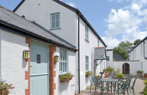 Brazzacott Cottage | Barfield's Cherry Tree Cottage