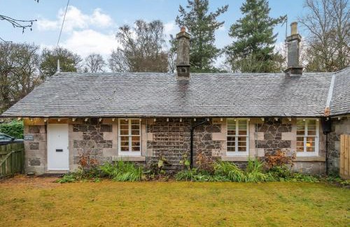 Biggar House | Barjols Cottage - Uk30096