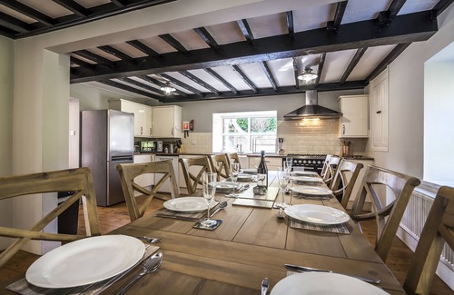 Penally House | Barn Conversion - Hot Tub - Penally