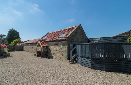 Whitby House | Barn Cottage