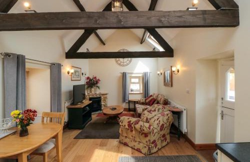 Whitby House | Barn Cottage