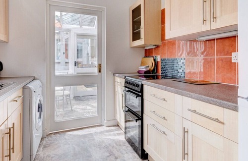 Alston House | Barn End - Two Bedroom House, Sleeps 4