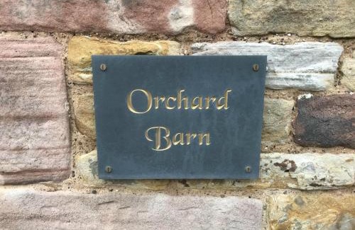 Cauldon House | Barn - Sleeps 4 - Pet friendly - Garden