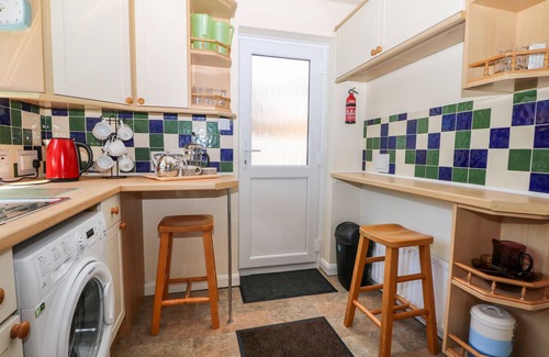 Denmead House | BARNGREEN, family friendly, country holiday cottage in Denmead