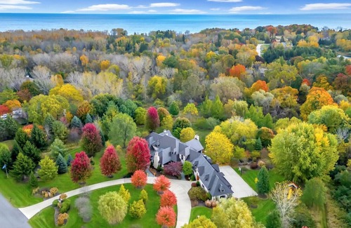 Sheboygan House | Baronwood Oasis-Indoor Pool/Spa-Arcades-16beds-LUX