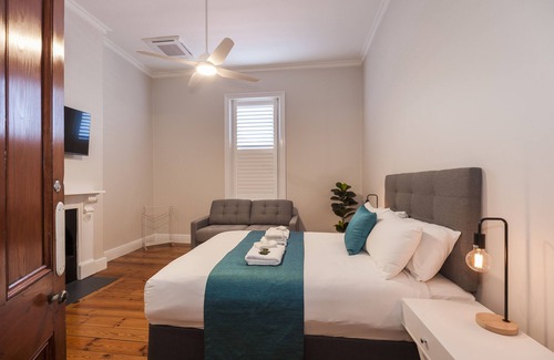 Angaston Hotel | Barossa Brauhaus Hotel