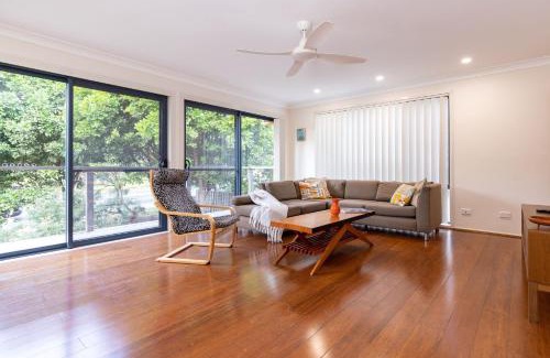 Boomerang Beach House | Barrels at Boomerang