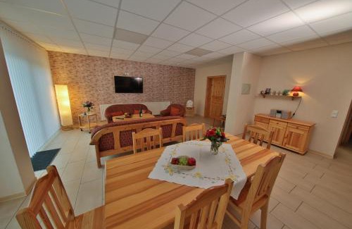 Cond Apartment | Barrierefreie 6 Personen Ferienwohnung im Landhausstil