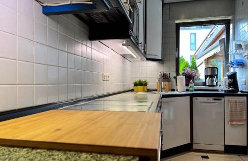 Rhein-Erft-Kreis District House | Barrierefreies Ferienhaus mit Garten bei Köln