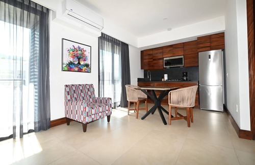 Emiliano Zapata Hotel | Barrio Vallarta Suites