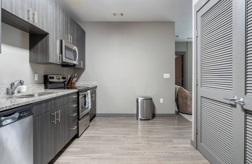 University District Apartment | Barsala l Stylish 2BD City Escape Near Midtown & Medical District