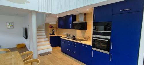 Taissy House | BARTHOME