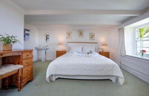 Mylor Churchtown House | Barton Bothy