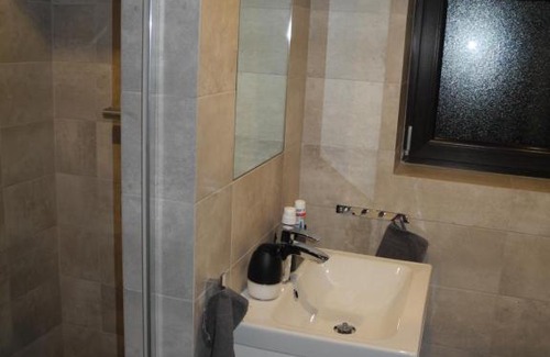 Queens Quarter House | Barts Home