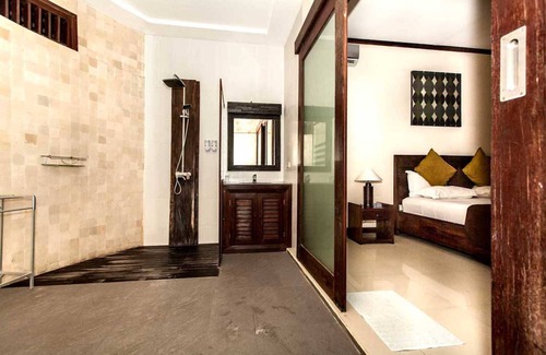 Jungut Batu Hotel | Baruna Frangipani Lembongan