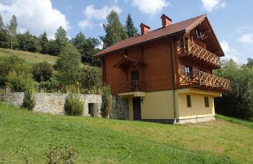 Slavske Cabin | Barvy Karpat