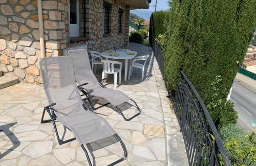 Mandelieu-La-Napoule Apartment | Bas de Villa avec vue dégagée
