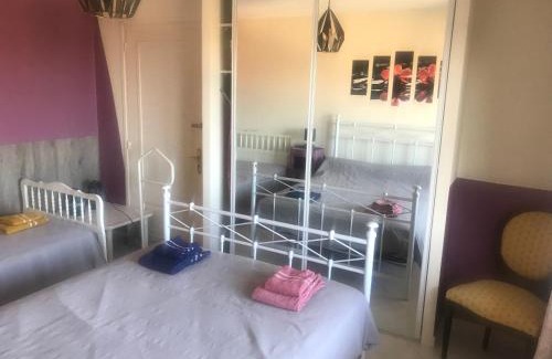 Mandelieu-La-Napoule Apartment | Bas de Villa avec vue dégagée
