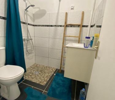 Doubs Apartment | Bas de villa