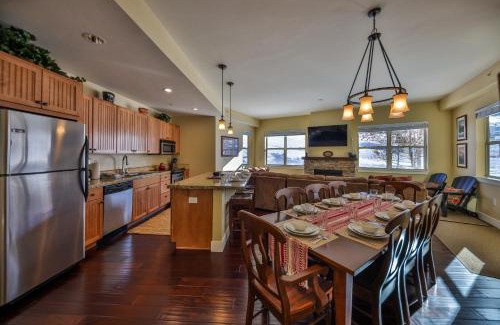 Silvercreek Apartment | Base Camp 105 condo